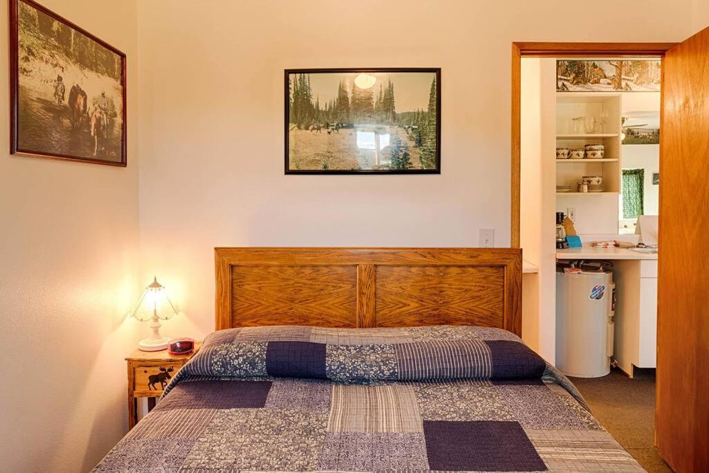 Wilderness Cabin - Eden Valley Oroville Екстериор снимка