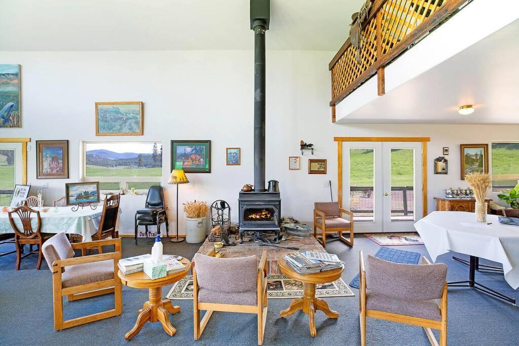 Wilderness Cabin - Eden Valley Oroville Екстериор снимка