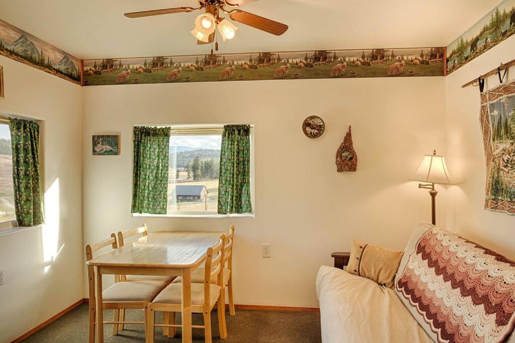 Wilderness Cabin - Eden Valley Oroville Екстериор снимка