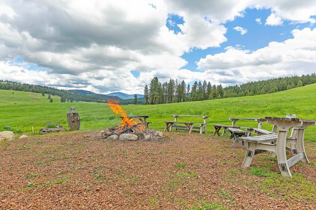 Wilderness Cabin - Eden Valley Oroville Екстериор снимка